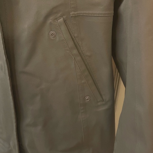 Patagonia xs coat rain shell only excellent condition - Picture 3 of 12